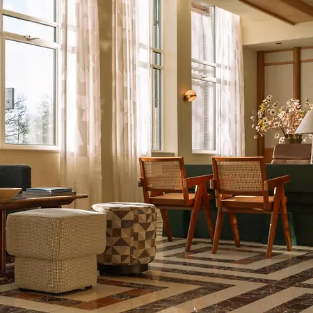 Hotel De Plesman Haga