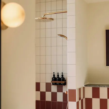 De Plesman Hotel 4*