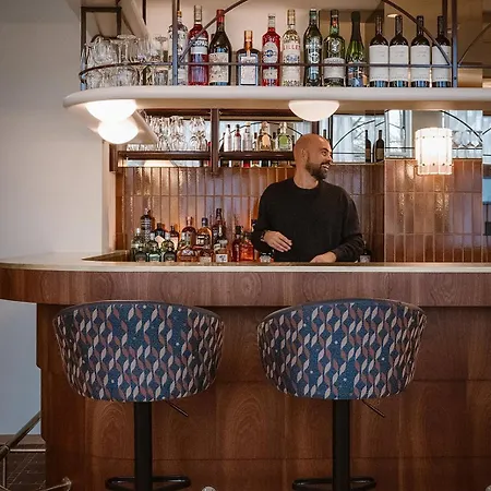 De Plesman Hotel
